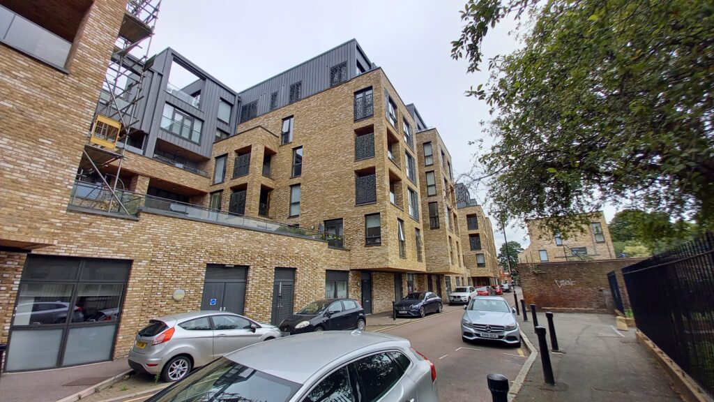 Creek Road, Greenwich